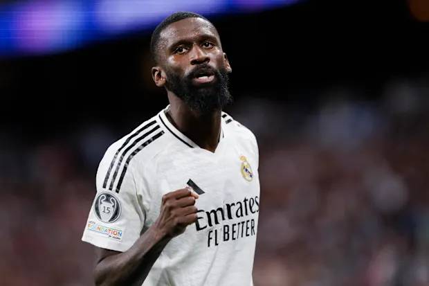 Rudiger trung thành với Real Madrid, từ chối lời đề nghị hấp dẫn từ Al Nassr