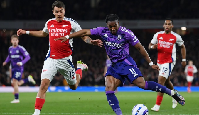 Nottingham Forest: Sự trở lại đầy tham vọng của ông lớn ngủ quên